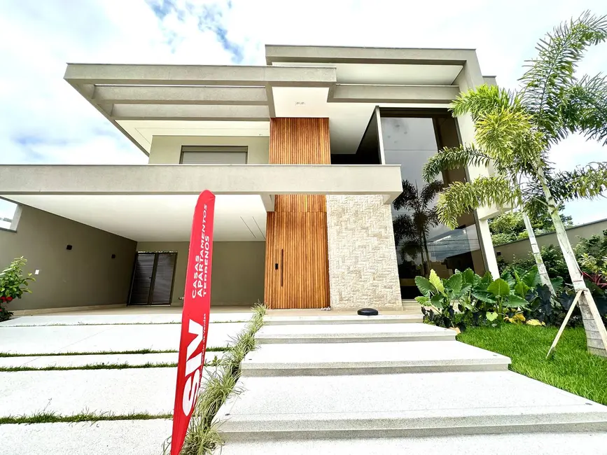 Casa com 6 quartos à venda, 480m2 em Bertioga - SP - imagem 2 Foto 2 de Casa com 6 quartos à venda, 480m2 em Bertioga - SP