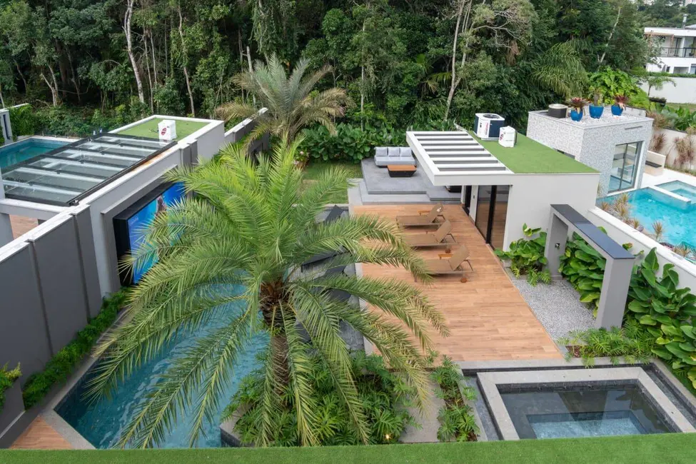 Foto 8 de Casa com 6 quartos à venda, 831m2 em Bertioga - SP