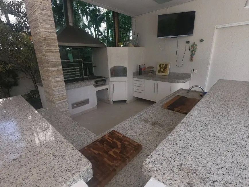 Foto 3 de Casa com 6 quartos à venda, 525m2 em Bertioga - SP