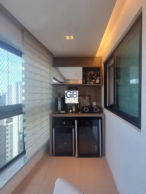 Apartamento com 4 quartos à venda, 185m2 em Boa Viagem, Recife - PE - imagem 3 Foto 3 de Apartamento com 4 quartos à venda, 185m2 em Boa Viagem, Recife - PE