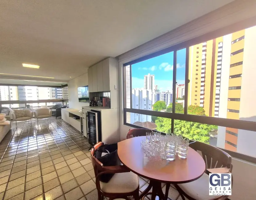 Foto 3 de Apartamento com 3 quartos à venda, 212m2 em Graças, Recife - PE