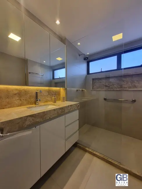 Foto 9 de Apartamento com 3 quartos à venda, 212m2 em Graças, Recife - PE