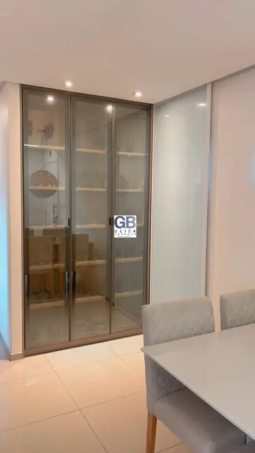 Foto 2 de Apartamento com 2 quartos à venda, 80m2 em Graças, Recife - PE