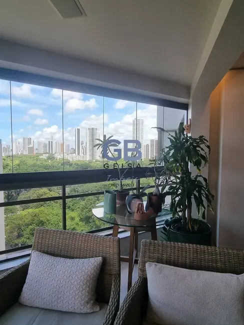 Foto 2 de Apartamento com 4 quartos à venda, 220m2 em Jaqueira, Recife - PE