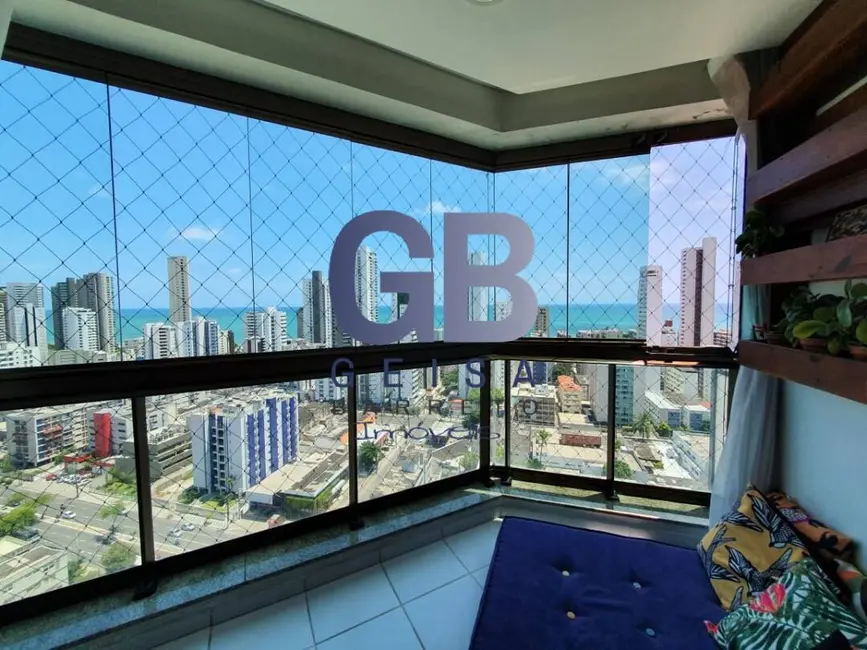 Apartamento com 3 quartos à venda, 135m2 em Boa Viagem, Recife - PE - imagem 2 Foto 2 de Apartamento com 3 quartos à venda, 135m2 em Boa Viagem, Recife - PE