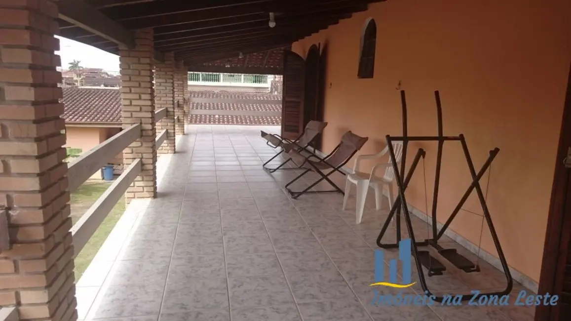 Foto 9 de Casa com 5 quartos à venda, 490m2 em Jardim das Gaivotas, Caraguatatuba - SP