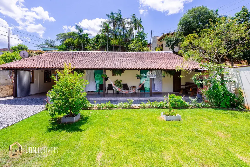 Casa com 2 quartos à venda, 105m2 em Salto do Norte, Blumenau - SC - imagem 1 Foto 1 de Casa com 2 quartos à venda, 105m2 em Salto do Norte, Blumenau - SC