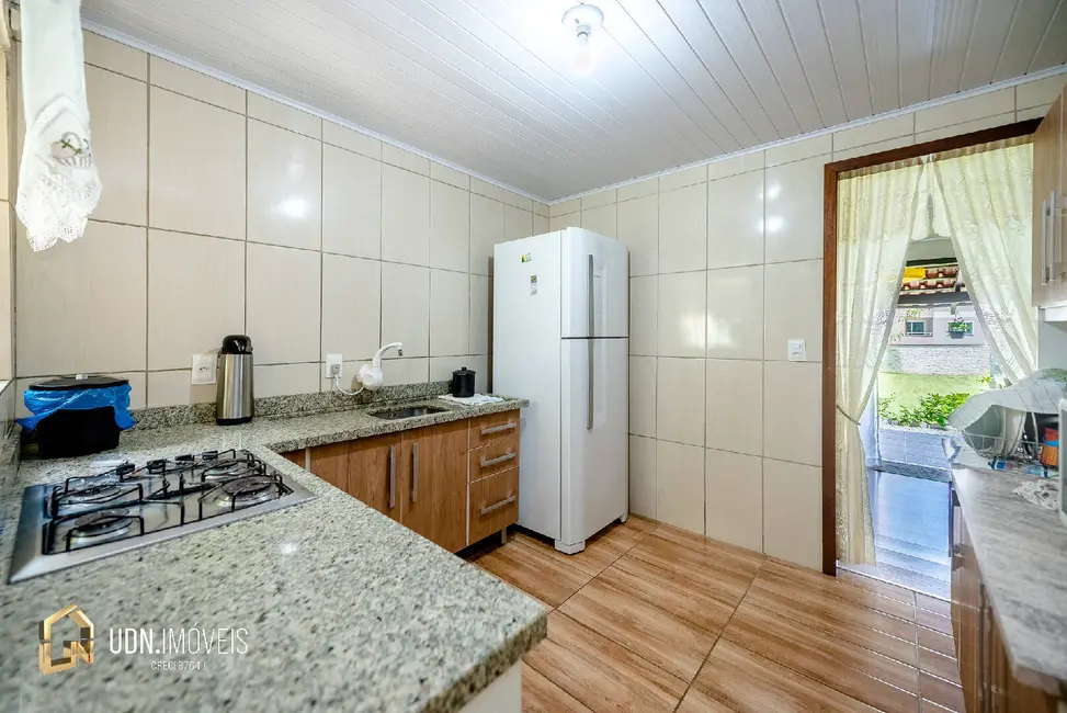 Casa com 2 quartos à venda, 105m2 em Salto do Norte, Blumenau - SC - imagem 7 Foto 7 de Casa com 2 quartos à venda, 105m2 em Salto do Norte, Blumenau - SC