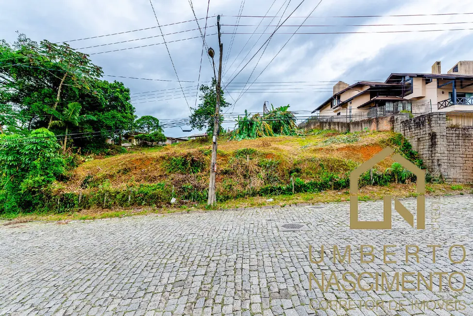 Foto 1 de Terreno / Lote à venda, 891m2 em Itoupava Norte, Blumenau - SC