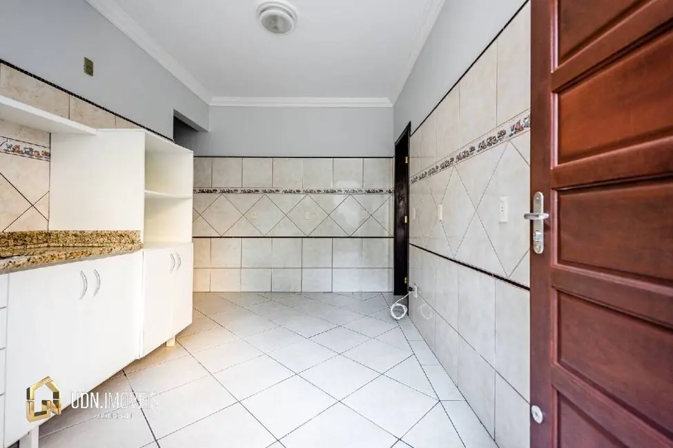 Apartamento com 2 quartos para alugar, 50m2 em Itoupava Norte, Blumenau - SC - imagem 2 Foto 2 de Apartamento com 2 quartos para alugar, 50m2 em Itoupava Norte, Blumenau - SC