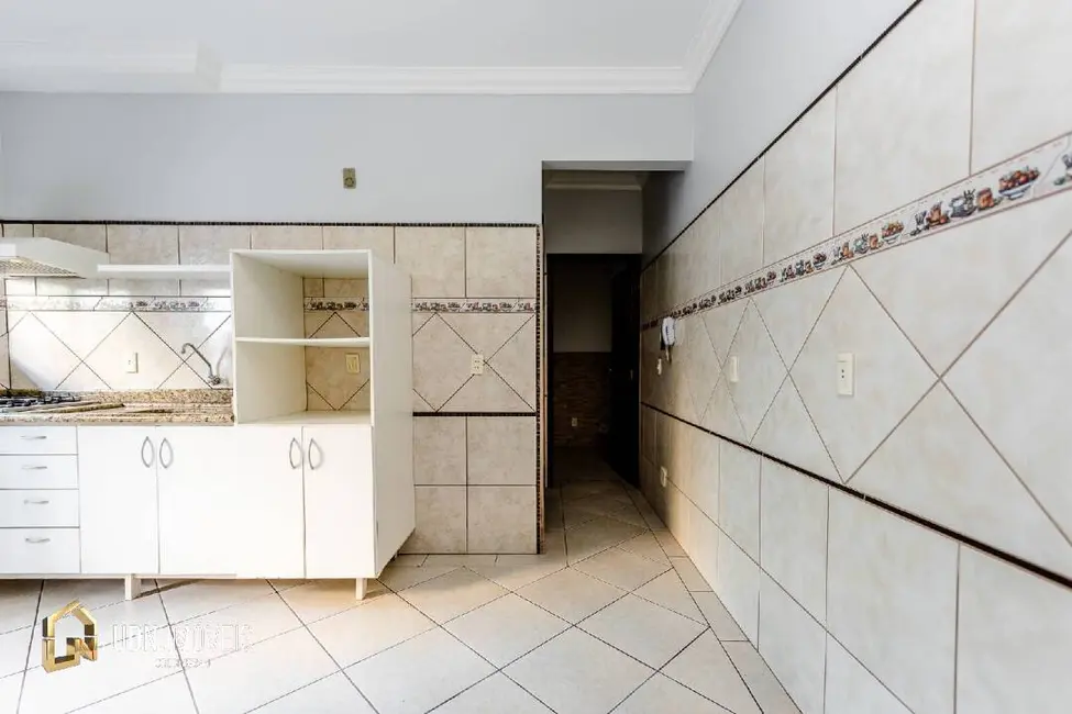 Apartamento com 2 quartos para alugar, 50m2 em Itoupava Norte, Blumenau - SC - imagem 5 Foto 5 de Apartamento com 2 quartos para alugar, 50m2 em Itoupava Norte, Blumenau - SC