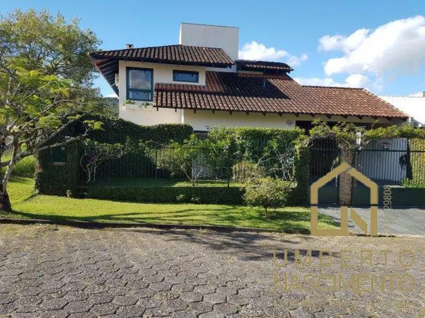 Foto 1 de Casa de Condomínio com 3 quartos à venda, 283m2 em Vorstadt, Blumenau - SC