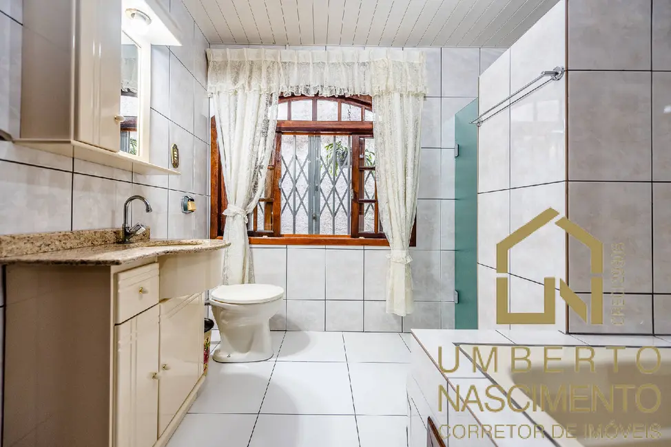 Casa com 3 quartos à venda, 334m2 em Fortaleza, Blumenau - SC - imagem 7 Foto 7 de Casa com 3 quartos à venda, 334m2 em Fortaleza, Blumenau - SC