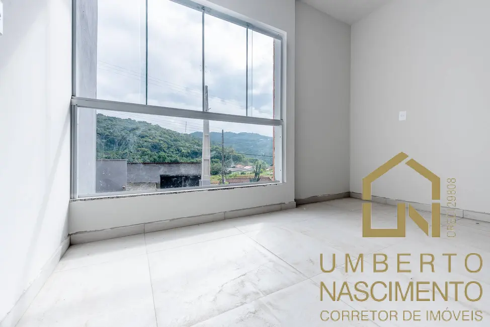 Sobrado com 2 quartos à venda, 80m2 em Ponta Aguda, Blumenau - SC - imagem 3 Foto 3 de Sobrado com 2 quartos à venda, 80m2 em Ponta Aguda, Blumenau - SC