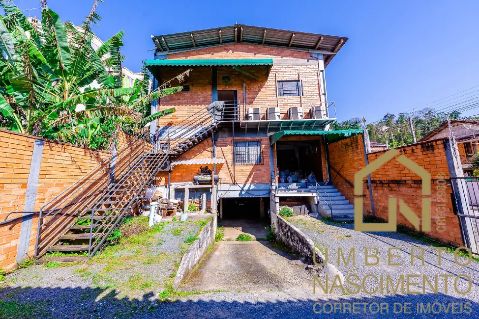 Armazém / Galpão à venda, 750m2 em Água Verde, Blumenau - SC - imagem 5 Foto 5 de Armazém / Galpão à venda, 750m2 em Água Verde, Blumenau - SC