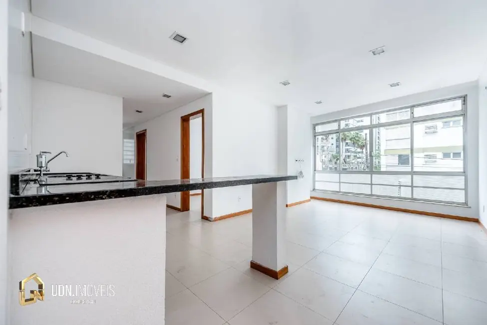 Foto 1 de Apartamento com 2 quartos para alugar, 52m2 em Jardim Blumenau, Blumenau - SC