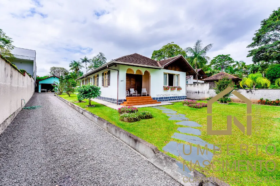 Casa com 4 quartos à venda, 238m2 em Itoupava Seca, Blumenau - SC - imagem 5 Foto 5 de Casa com 4 quartos à venda, 238m2 em Itoupava Seca, Blumenau - SC