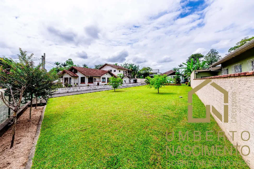 Casa com 4 quartos à venda, 238m2 em Itoupava Seca, Blumenau - SC - imagem 7 Foto 7 de Casa com 4 quartos à venda, 238m2 em Itoupava Seca, Blumenau - SC