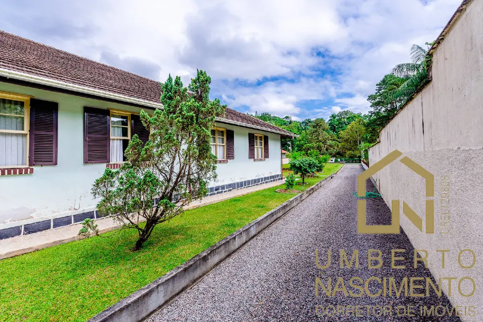 Casa com 4 quartos à venda, 238m2 em Itoupava Seca, Blumenau - SC - imagem 8 Foto 8 de Casa com 4 quartos à venda, 238m2 em Itoupava Seca, Blumenau - SC