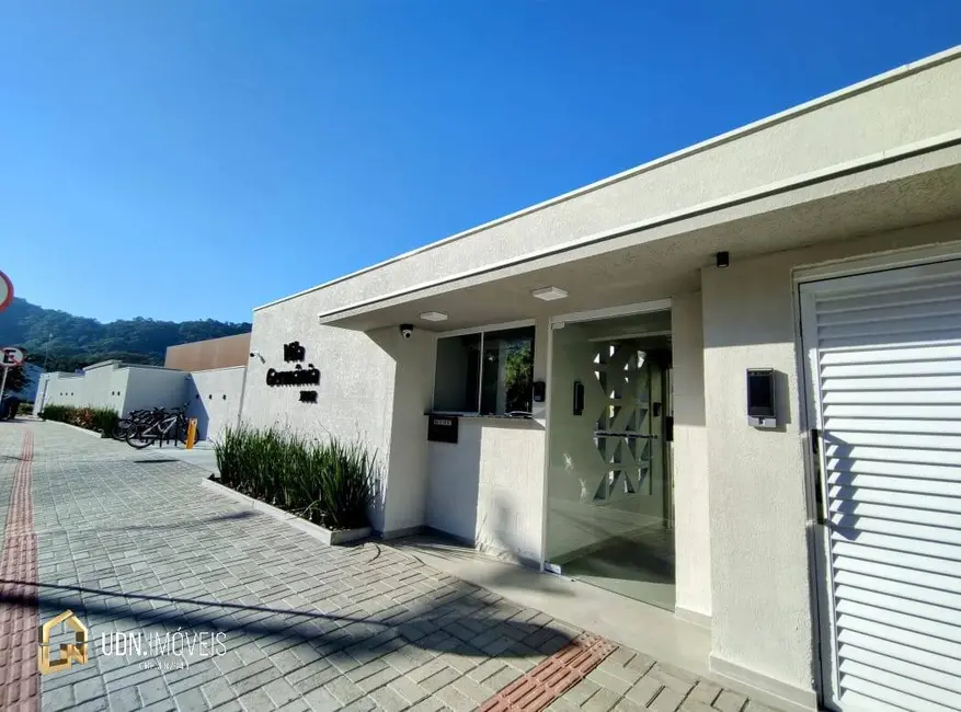 Foto 2 de Apartamento com 2 quartos para alugar, 53m2 em Boa Vista, Blumenau - SC