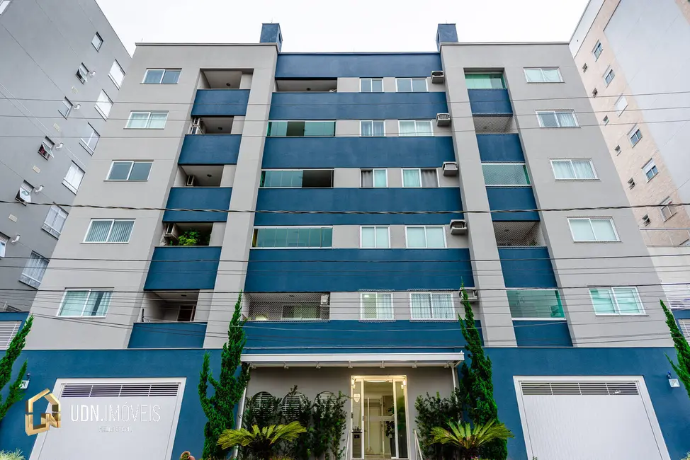 Foto 2 de Apartamento com 2 quartos à venda, 75m2 em Velha, Blumenau - SC