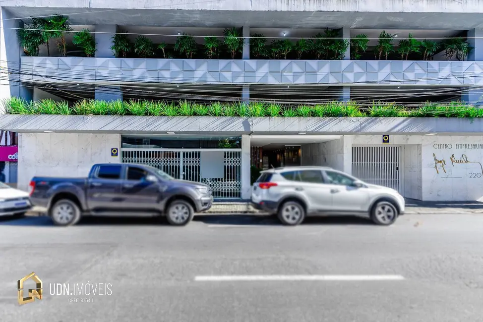 Foto 3 de Sala Comercial para alugar, 127m2 em Centro, Blumenau - SC