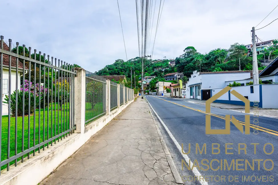Casa com 3 quartos à venda, 189m2 em Valparaiso, Blumenau - SC - imagem 8 Foto 8 de Casa com 3 quartos à venda, 189m2 em Valparaiso, Blumenau - SC