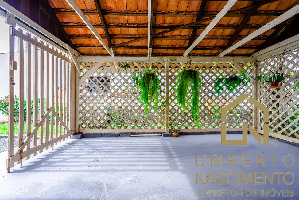 Casa com 3 quartos à venda, 189m2 em Valparaiso, Blumenau - SC - imagem 9 Foto 9 de Casa com 3 quartos à venda, 189m2 em Valparaiso, Blumenau - SC