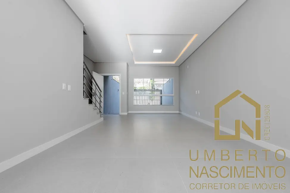Sobrado com 3 quartos à venda, 117m2 em Itoupava Seca, Blumenau - SC - imagem 4 Foto 4 de Sobrado com 3 quartos à venda, 117m2 em Itoupava Seca, Blumenau - SC