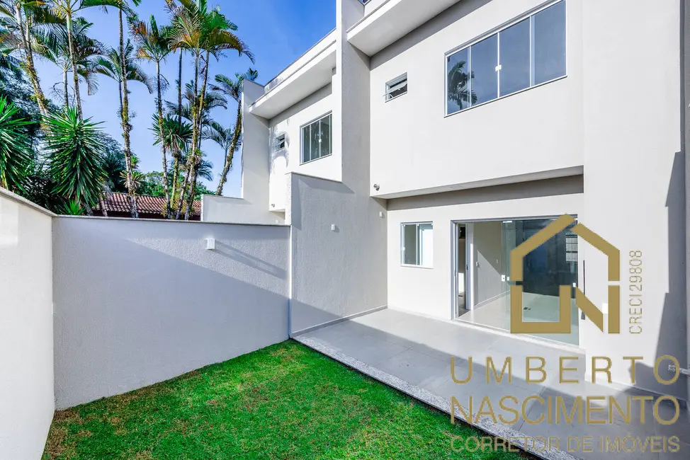 Sobrado com 3 quartos à venda, 117m2 em Itoupava Seca, Blumenau - SC - imagem 8 Foto 8 de Sobrado com 3 quartos à venda, 117m2 em Itoupava Seca, Blumenau - SC