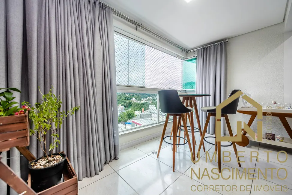Apartamento com 3 quartos à venda, 152m2 em Velha, Blumenau - SC - imagem 4 Foto 4 de Apartamento com 3 quartos à venda, 152m2 em Velha, Blumenau - SC