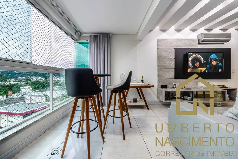 Apartamento com 3 quartos à venda, 152m2 em Velha, Blumenau - SC - imagem 3 Foto 3 de Apartamento com 3 quartos à venda, 152m2 em Velha, Blumenau - SC