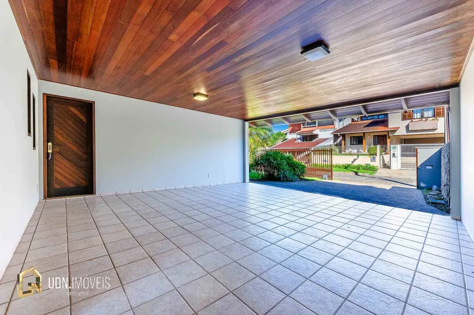 Casa de Condomínio com 4 quartos à venda, 259m2 em Vorstadt, Blumenau - SC - imagem 7 Foto 7 de Casa de Condomínio com 4 quartos à venda, 259m2 em Vorstadt, Blumenau - SC