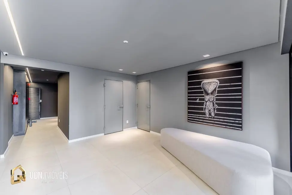 Foto 2 de Apartamento com 1 quarto para alugar, 33m2 em Ponta Aguda, Blumenau - SC