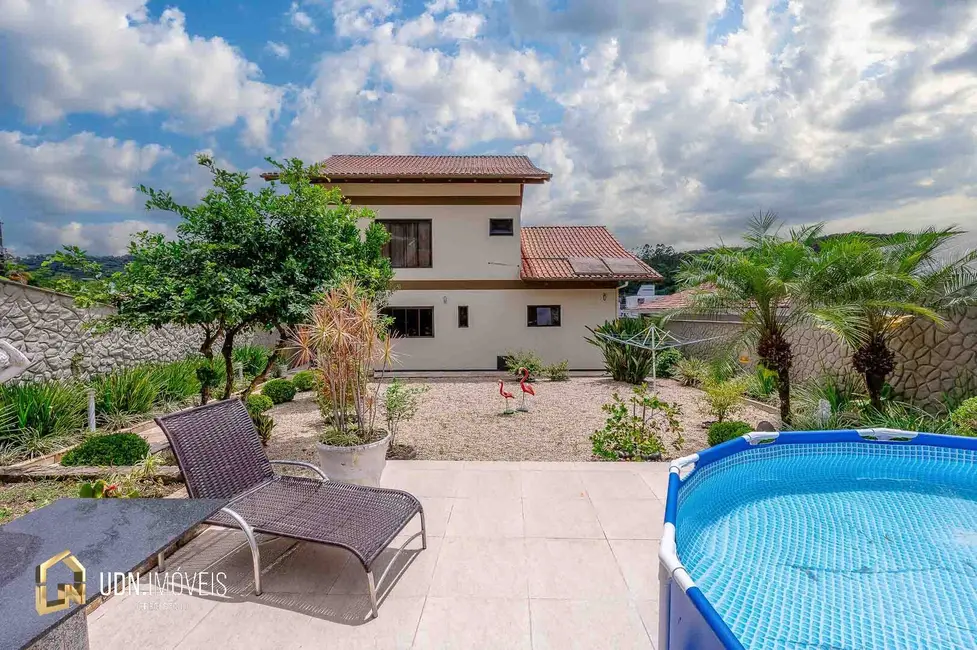 Casa de Condomínio com 3 quartos à venda, 229m2 em Vorstadt, Blumenau - SC - imagem 8 Foto 8 de Casa de Condomínio com 3 quartos à venda, 229m2 em Vorstadt, Blumenau - SC