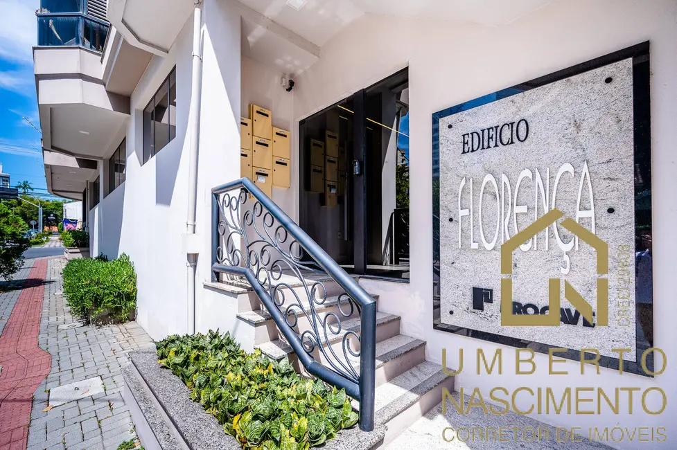 Apartamento com 3 quartos à venda, 135m2 em Ponta Aguda, Blumenau - SC - imagem 3 Foto 3 de Apartamento com 3 quartos à venda, 135m2 em Ponta Aguda, Blumenau - SC