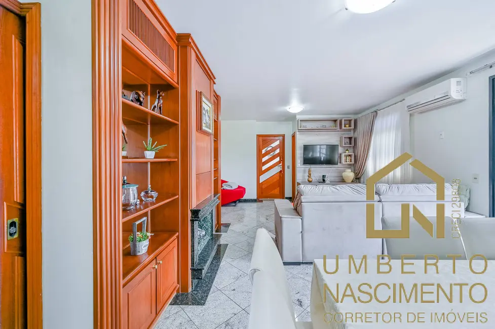 Apartamento com 3 quartos à venda, 135m2 em Ponta Aguda, Blumenau - SC - imagem 6 Foto 6 de Apartamento com 3 quartos à venda, 135m2 em Ponta Aguda, Blumenau - SC