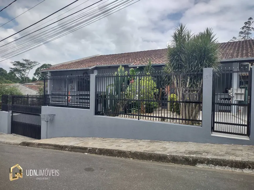 Foto 2 de Casa com 3 quartos à venda, 350m2 em Escola Agrícola, Blumenau - SC