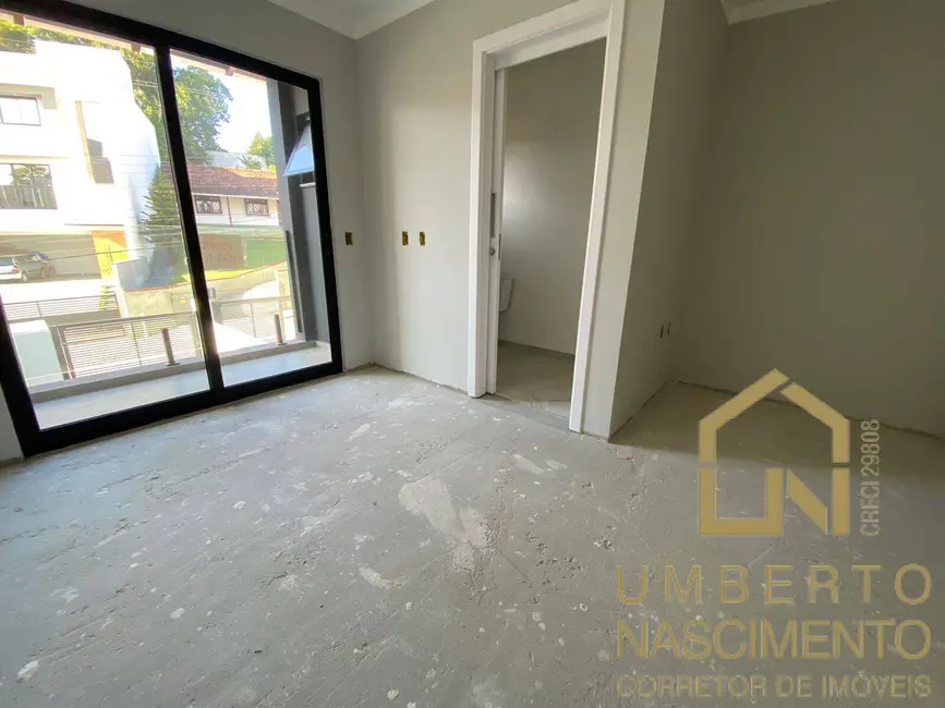 Sobrado com 2 quartos à venda, 120m2 em Velha, Blumenau - SC - imagem 8 Foto 8 de Sobrado com 2 quartos à venda, 120m2 em Velha, Blumenau - SC