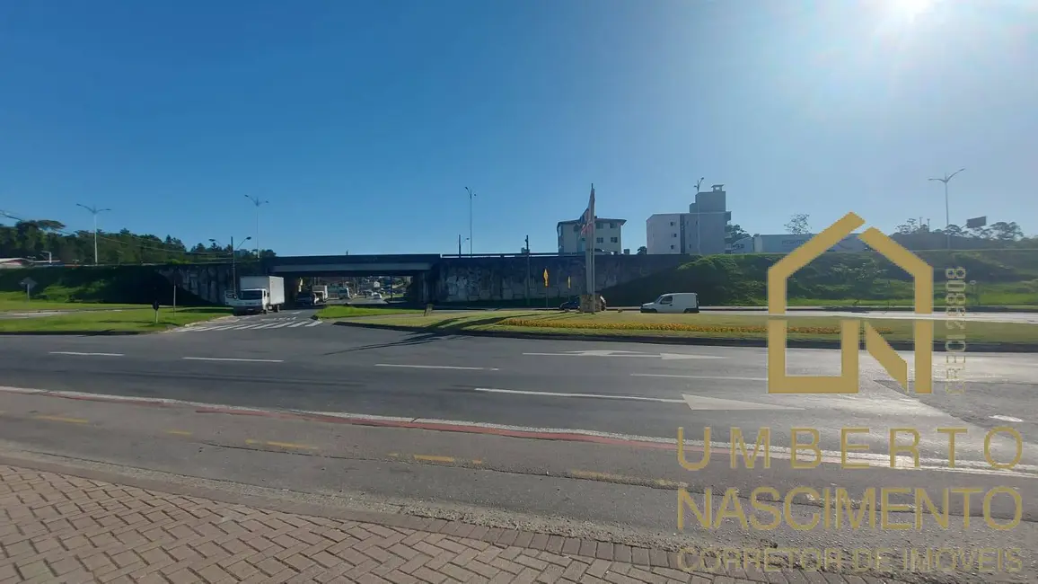 Foto 4 de Sala Comercial para alugar, 510m2 em Itoupava Central, Blumenau - SC