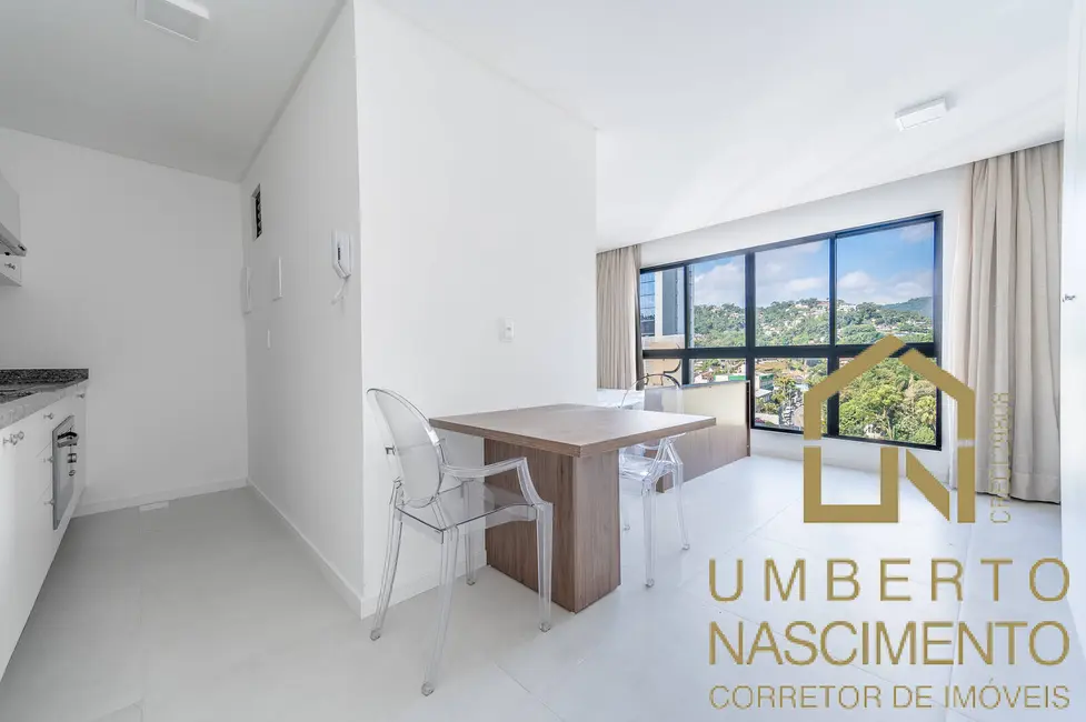 Foto 8 de Apartamento com 1 quarto para alugar, 35m2 em Garcia, Blumenau - SC