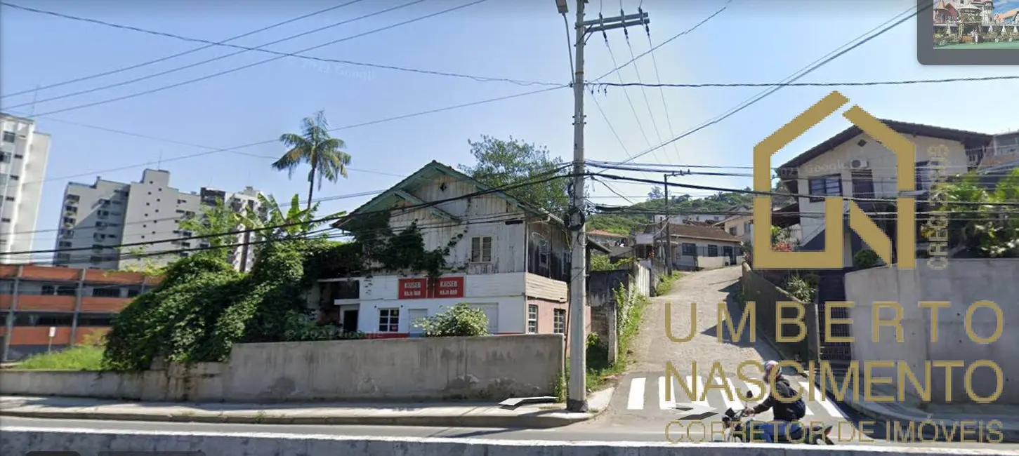 Foto 1 de Terreno / Lote à venda, 420m2 em Ponta Aguda, Blumenau - SC