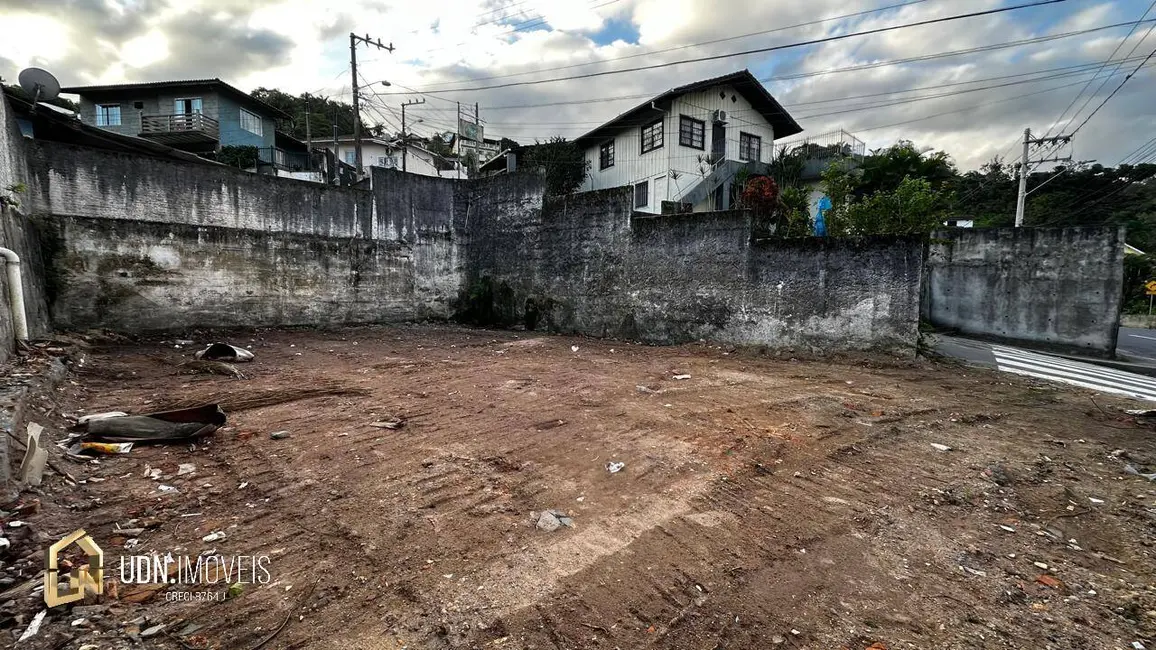 Terreno / Lote à venda, 420m2 em Ponta Aguda, Blumenau - SC - imagem 6 Foto 6 de Terreno / Lote à venda, 420m2 em Ponta Aguda, Blumenau - SC