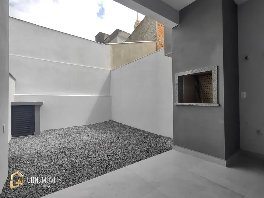 Sobrado com 3 quartos à venda, 126m2 em Escola Agrícola, Blumenau - SC - imagem 8 Foto 8 de Sobrado com 3 quartos à venda, 126m2 em Escola Agrícola, Blumenau - SC