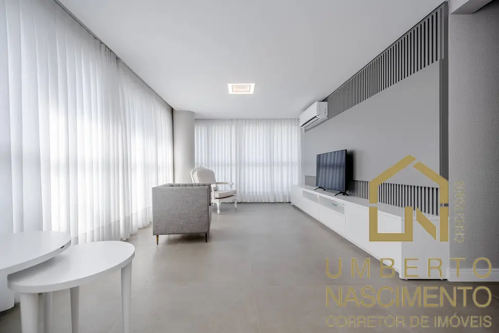 Apartamento com 3 quartos à venda, 199m2 em Bom Retiro, Blumenau - SC - imagem 5 Foto 5 de Apartamento com 3 quartos à venda, 199m2 em Bom Retiro, Blumenau - SC