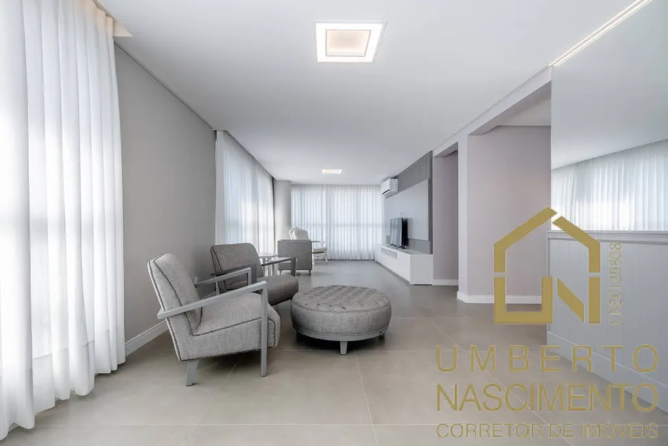 Apartamento com 3 quartos à venda, 199m2 em Bom Retiro, Blumenau - SC - imagem 9 Foto 9 de Apartamento com 3 quartos à venda, 199m2 em Bom Retiro, Blumenau - SC