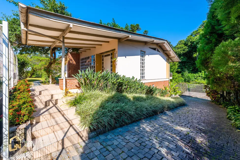 Foto 1 de Casa com 3 quartos à venda, 330m2 em Ponta Aguda, Blumenau - SC