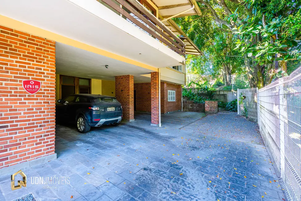 Casa com 3 quartos à venda, 330m2 em Ponta Aguda, Blumenau - SC - imagem 9 Foto 9 de Casa com 3 quartos à venda, 330m2 em Ponta Aguda, Blumenau - SC