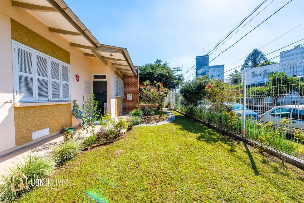 Casa com 3 quartos à venda, 330m2 em Ponta Aguda, Blumenau - SC - imagem 2 Foto 2 de Casa com 3 quartos à venda, 330m2 em Ponta Aguda, Blumenau - SC