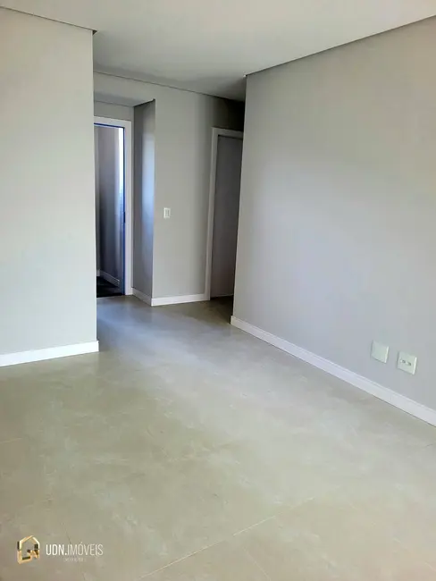 Apartamento com 3 quartos à venda, 99m2 em Vila Nova, Blumenau - SC - imagem 8 Foto 8 de Apartamento com 3 quartos à venda, 99m2 em Vila Nova, Blumenau - SC